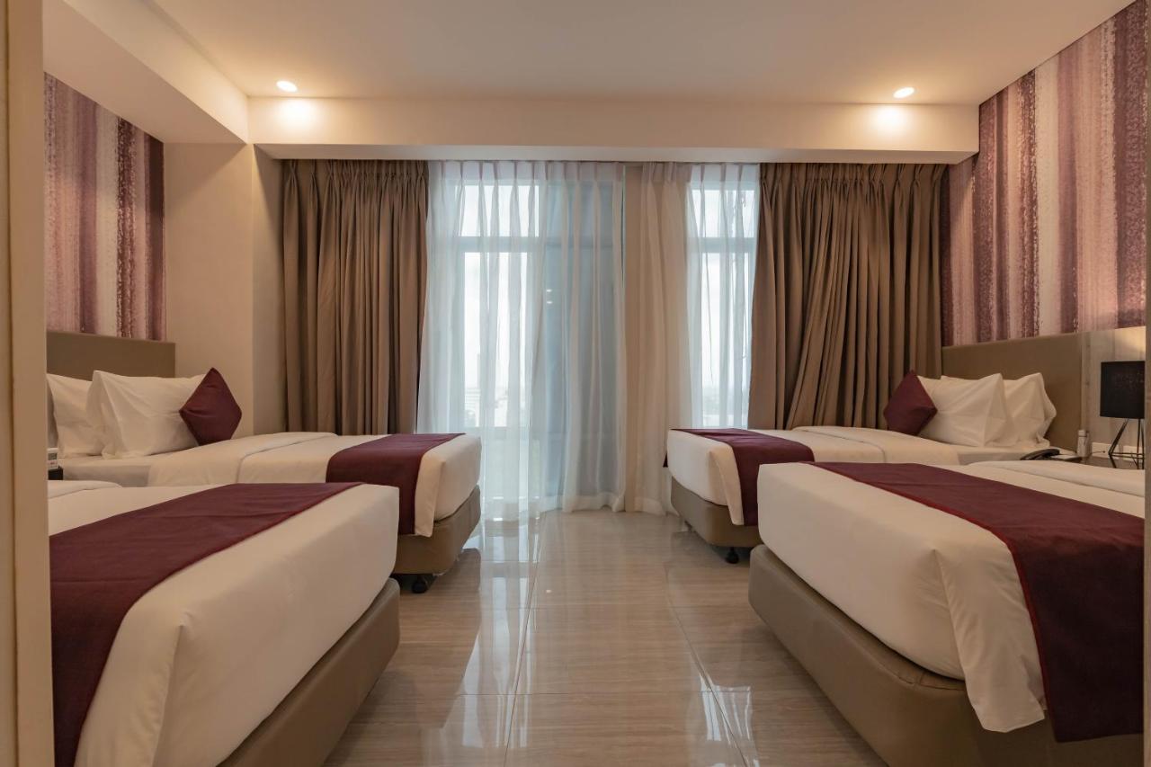 Bayfront Hotel Cebu Capitol Site エクステリア 写真