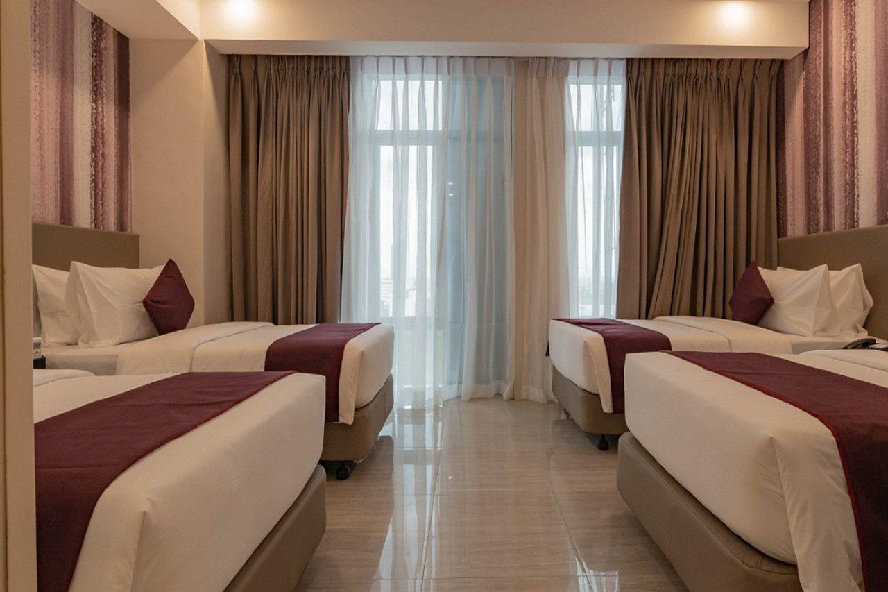 Bayfront Hotel Cebu Capitol Site エクステリア 写真